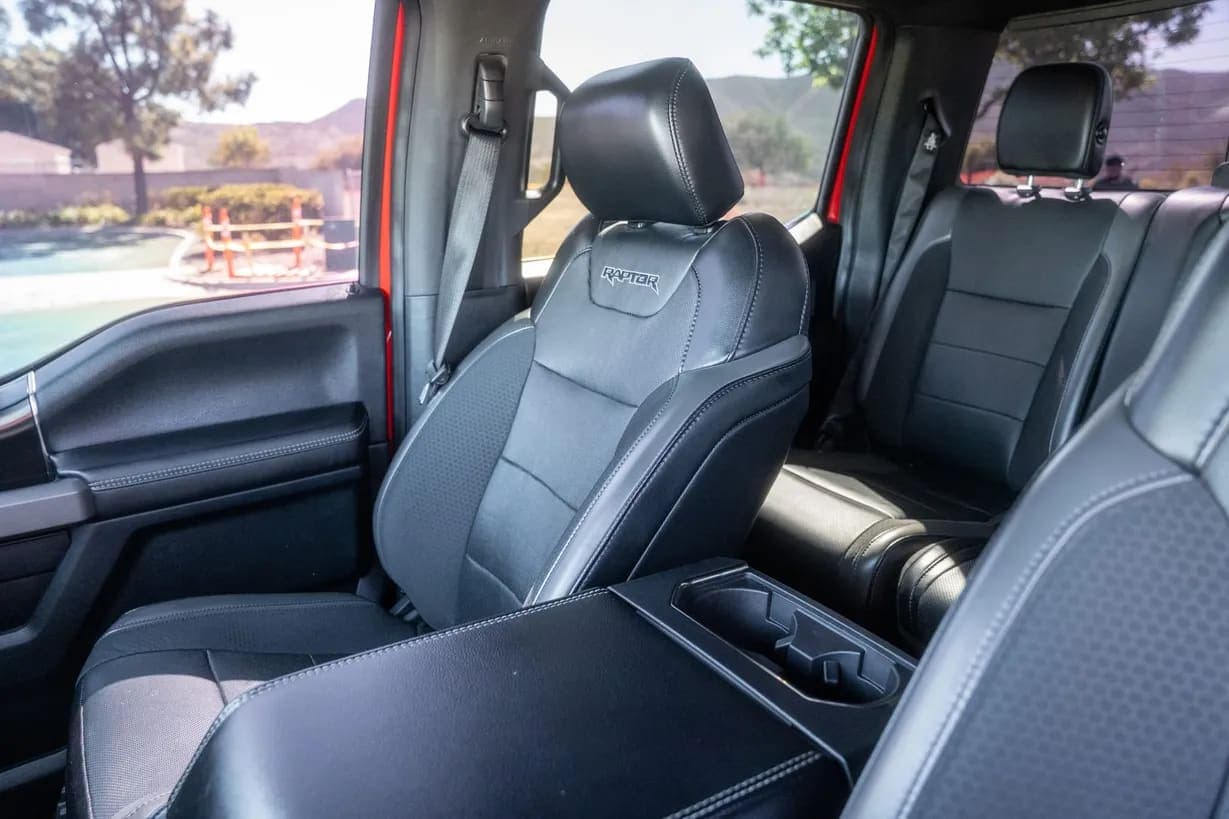 2019 Ford F-150 Raptor, view