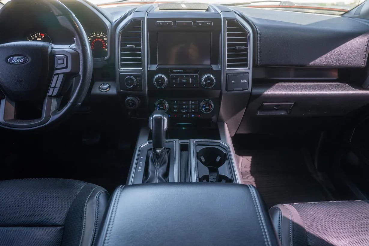2019 Ford F-150 Raptor, view