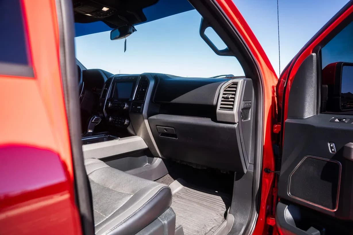 2019 Ford F-150 Raptor, view