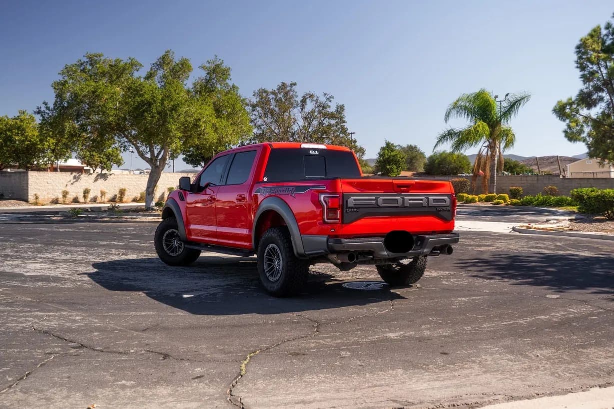 2019 Ford F-150 Raptor, view