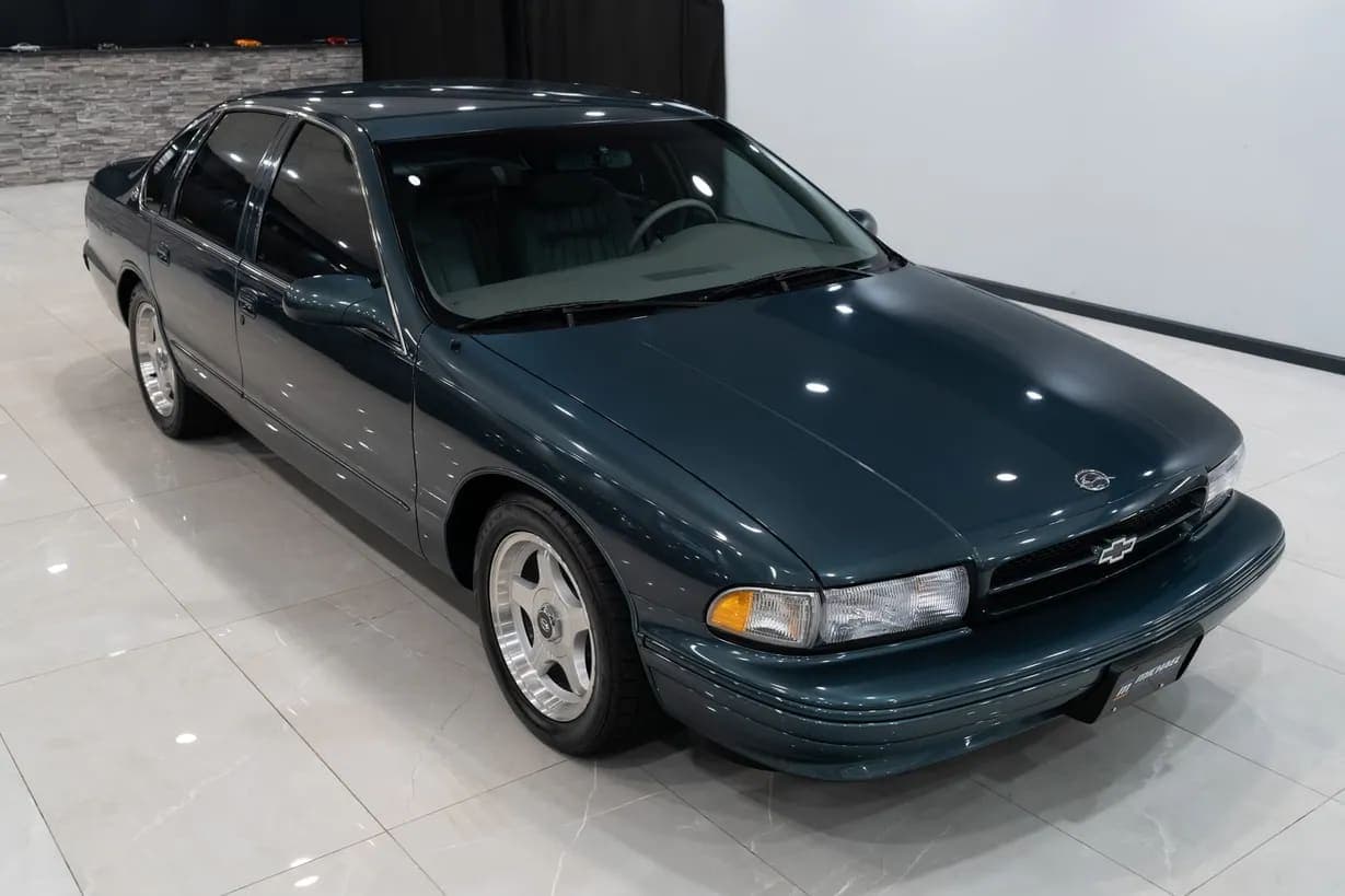 1995 Chevrolet Impala SS, view
