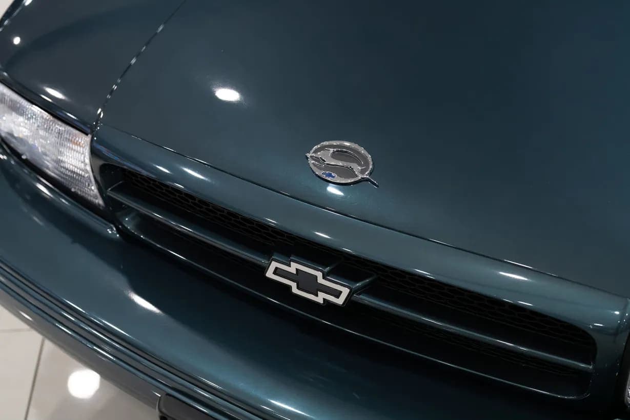 1995 Chevrolet Impala SS, view