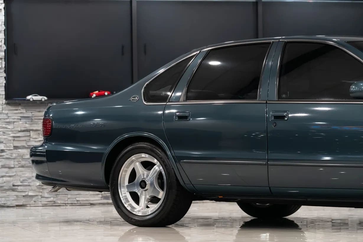 1995 Chevrolet Impala SS, view