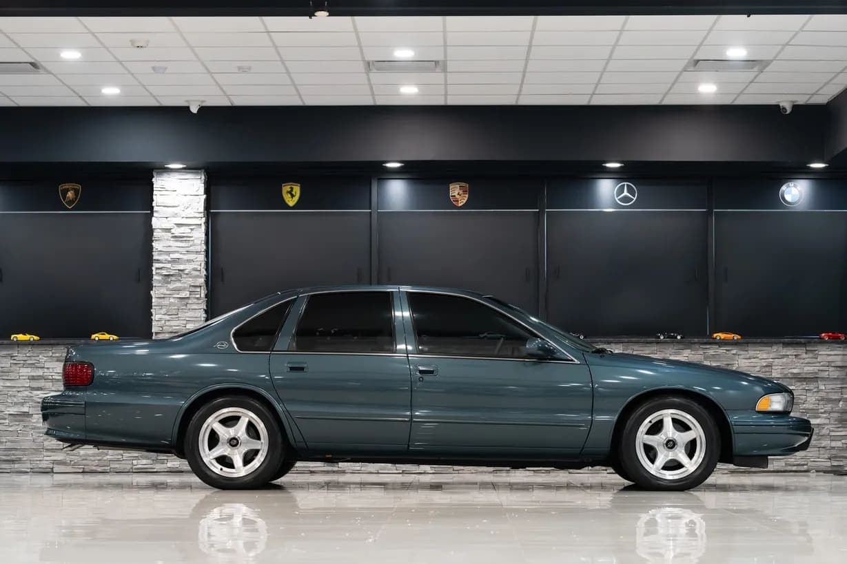 1995 Chevrolet Impala SS, view