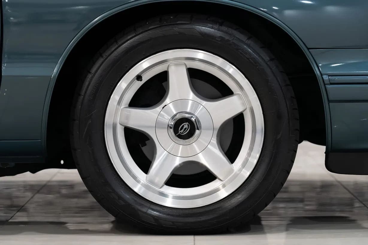 1995 Chevrolet Impala SS, view