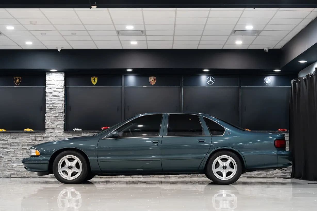 1995 Chevrolet Impala SS, view