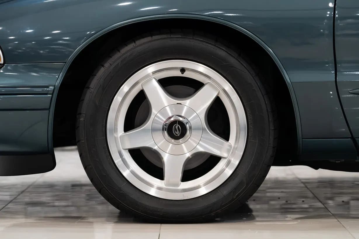 1995 Chevrolet Impala SS, view