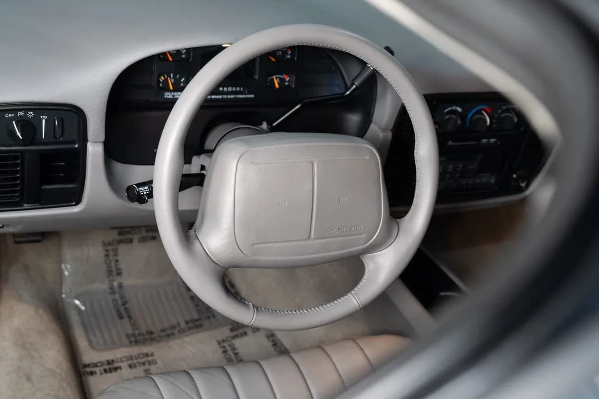 1995 Chevrolet Impala SS, view