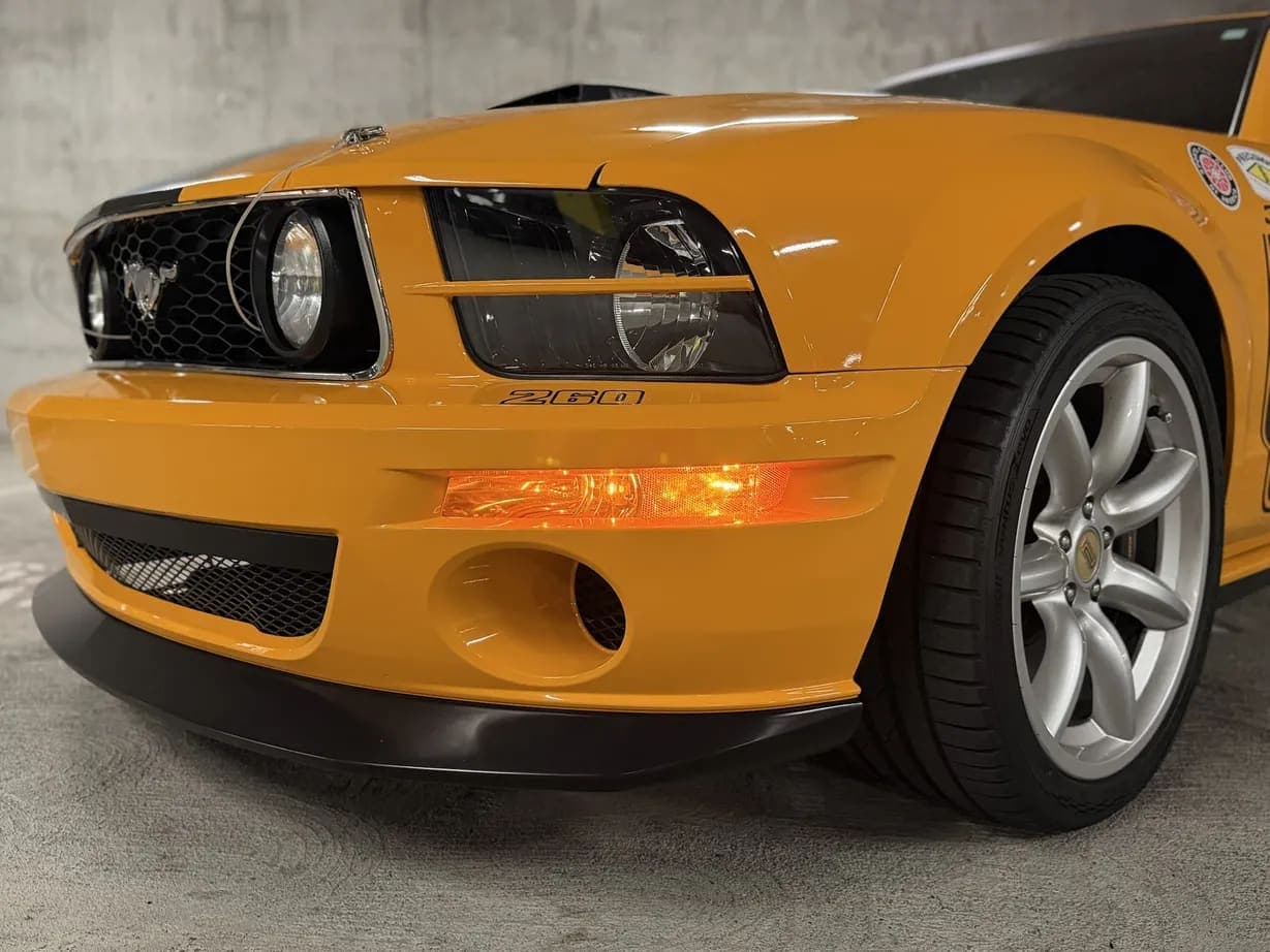 2007 Ford Saleen Mustang Parnelli Jones, view