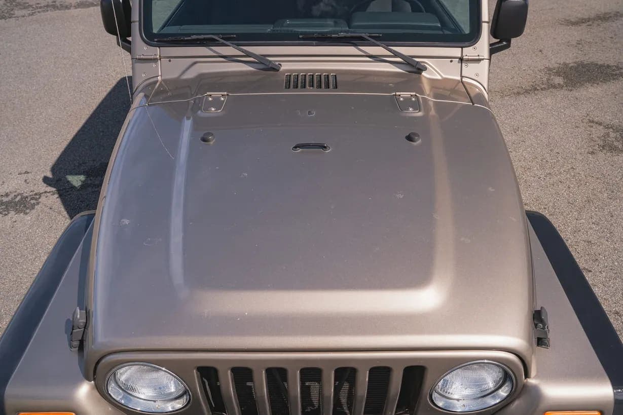2004 Jeep Wrangler, view