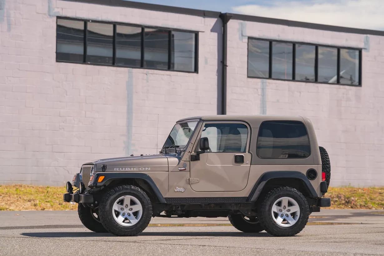 2004 Jeep Wrangler, view