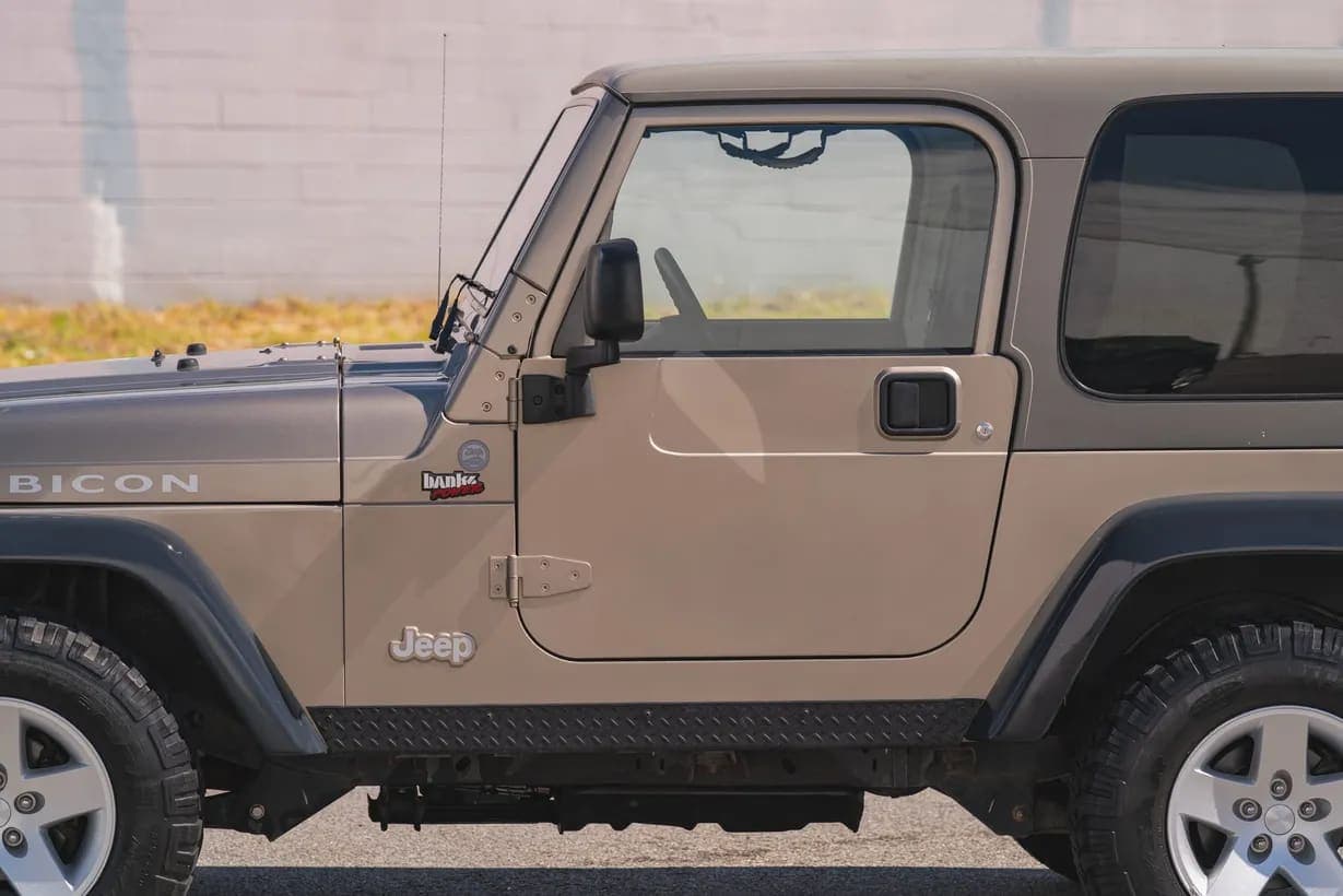 2004 Jeep Wrangler, view
