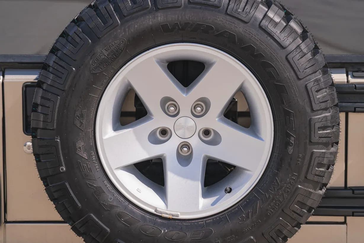 2004 Jeep Wrangler, view