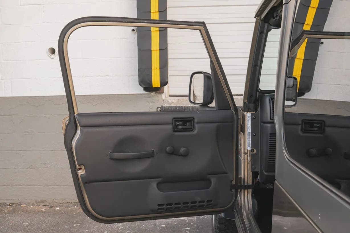2004 Jeep Wrangler, view