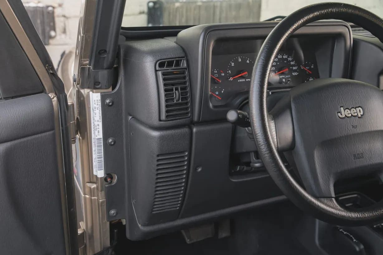 2004 Jeep Wrangler, view