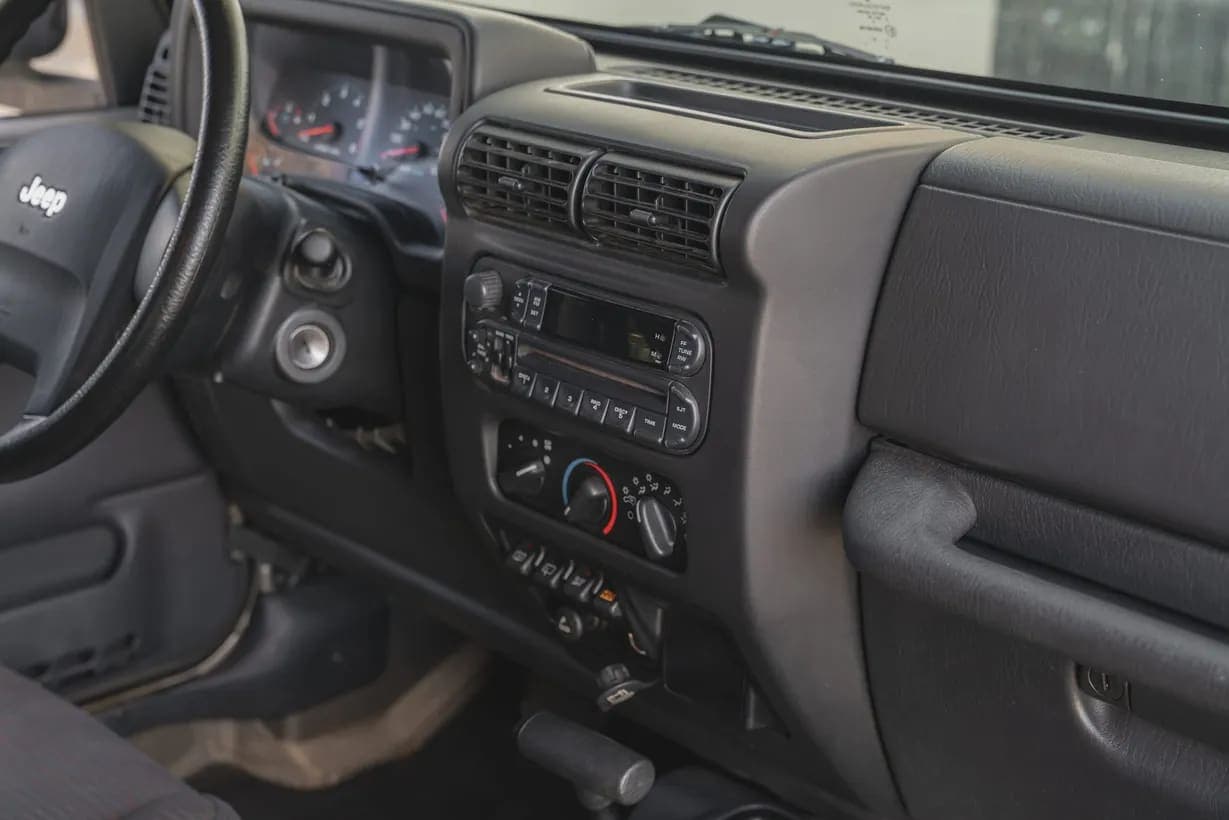 2004 Jeep Wrangler, view