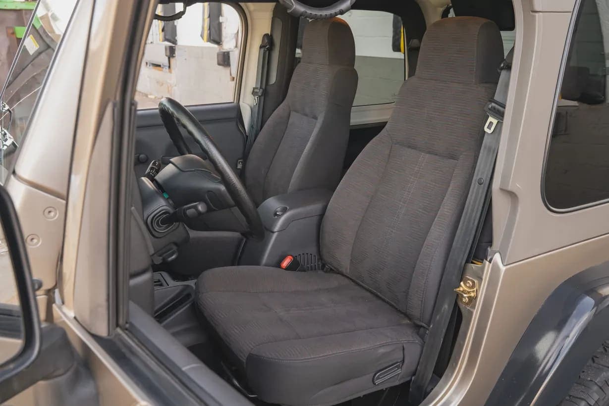 2004 Jeep Wrangler, view