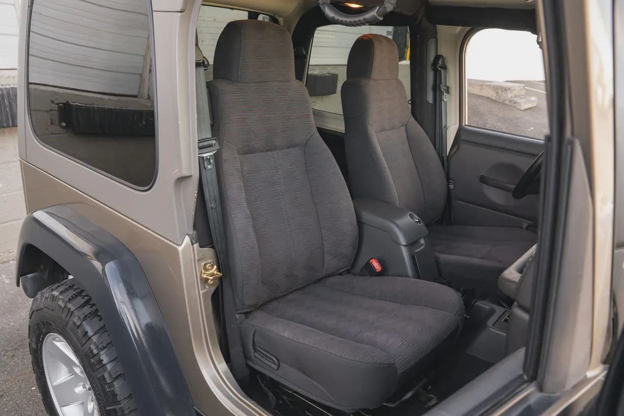 2004 Jeep Wrangler, view