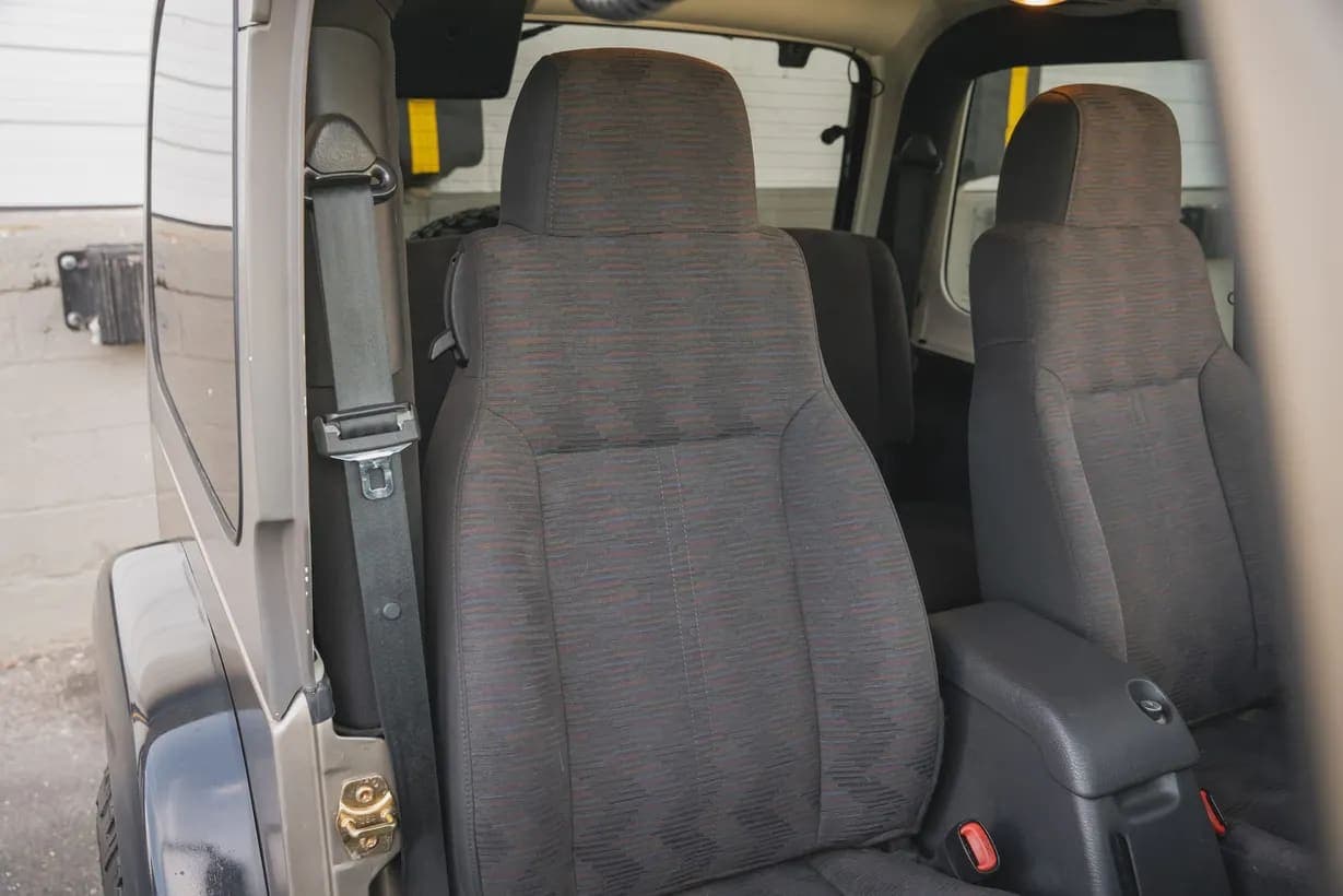 2004 Jeep Wrangler, view