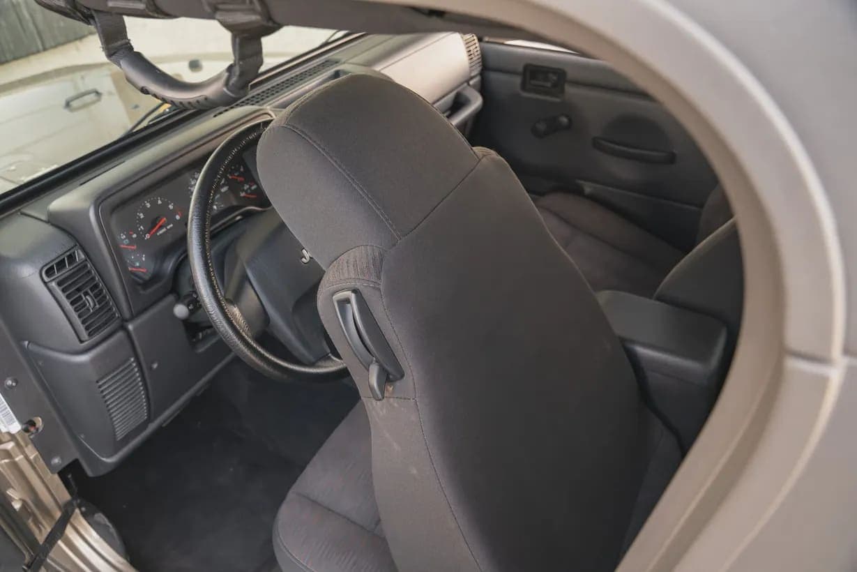 2004 Jeep Wrangler, view