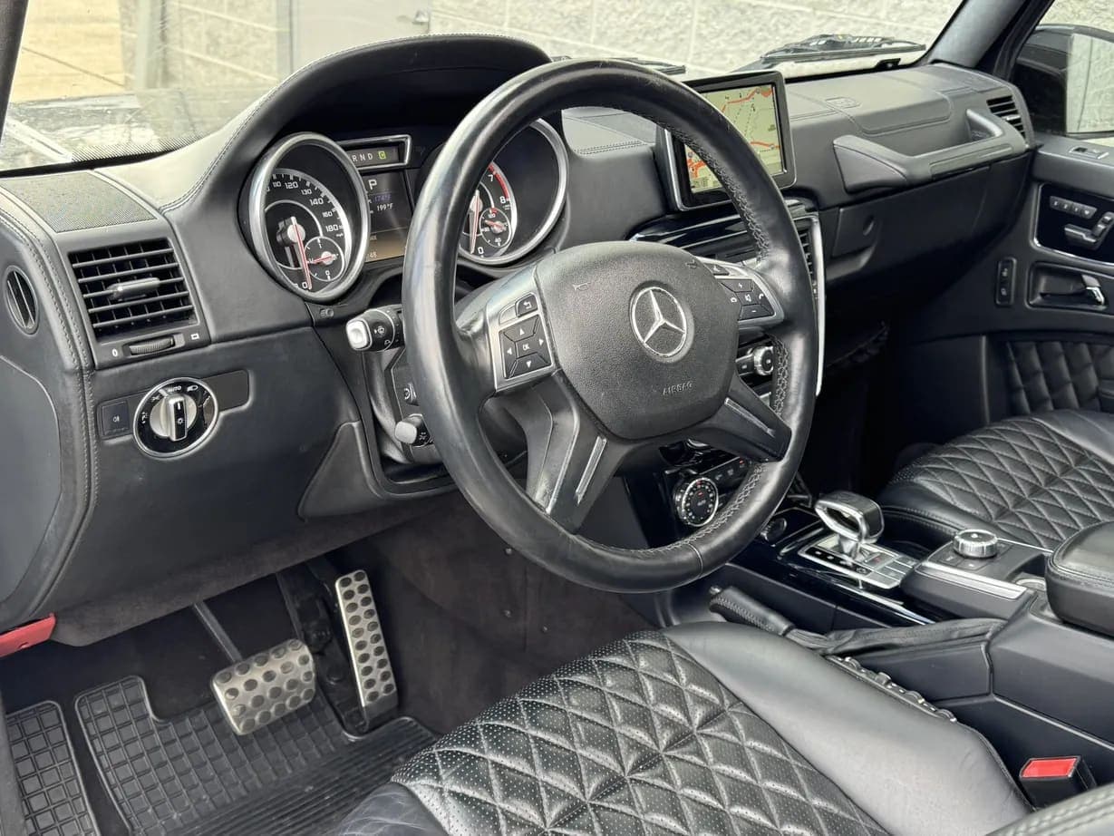 2015 Mercedes-Benz G63 AMG, view