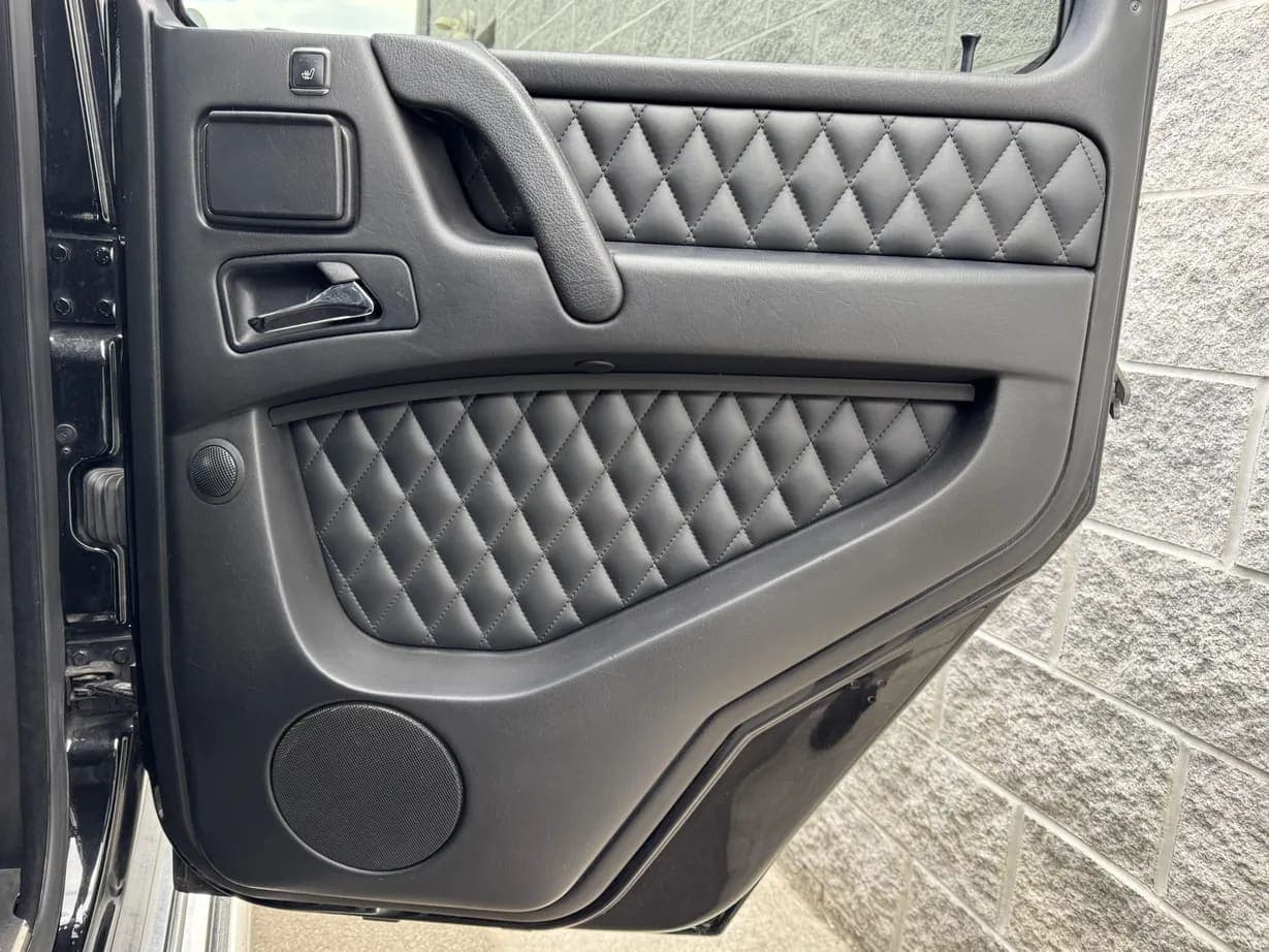 2015 Mercedes-Benz G63 AMG, view