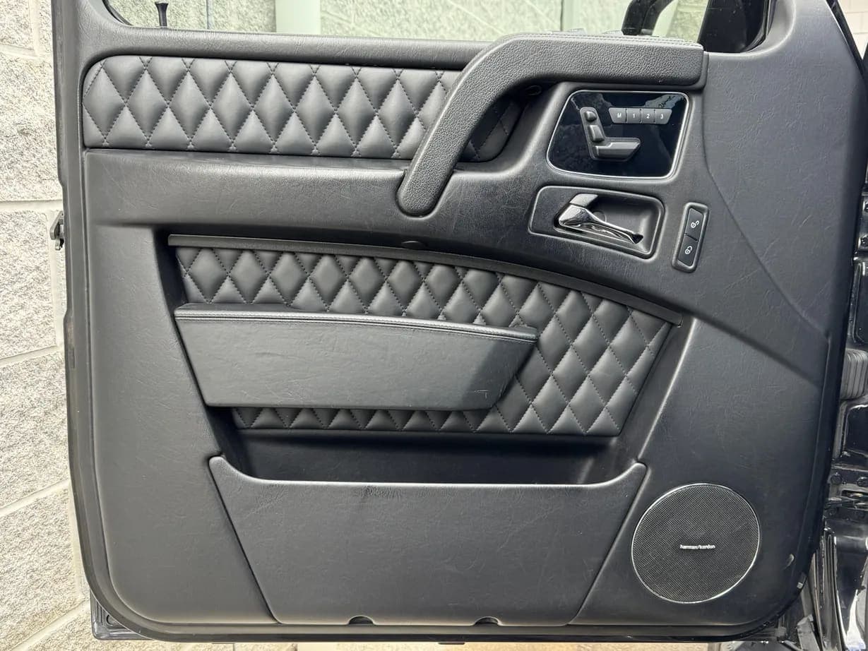2015 Mercedes-Benz G63 AMG, view