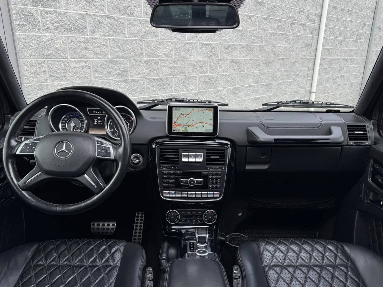 2015 Mercedes-Benz G63 AMG, view
