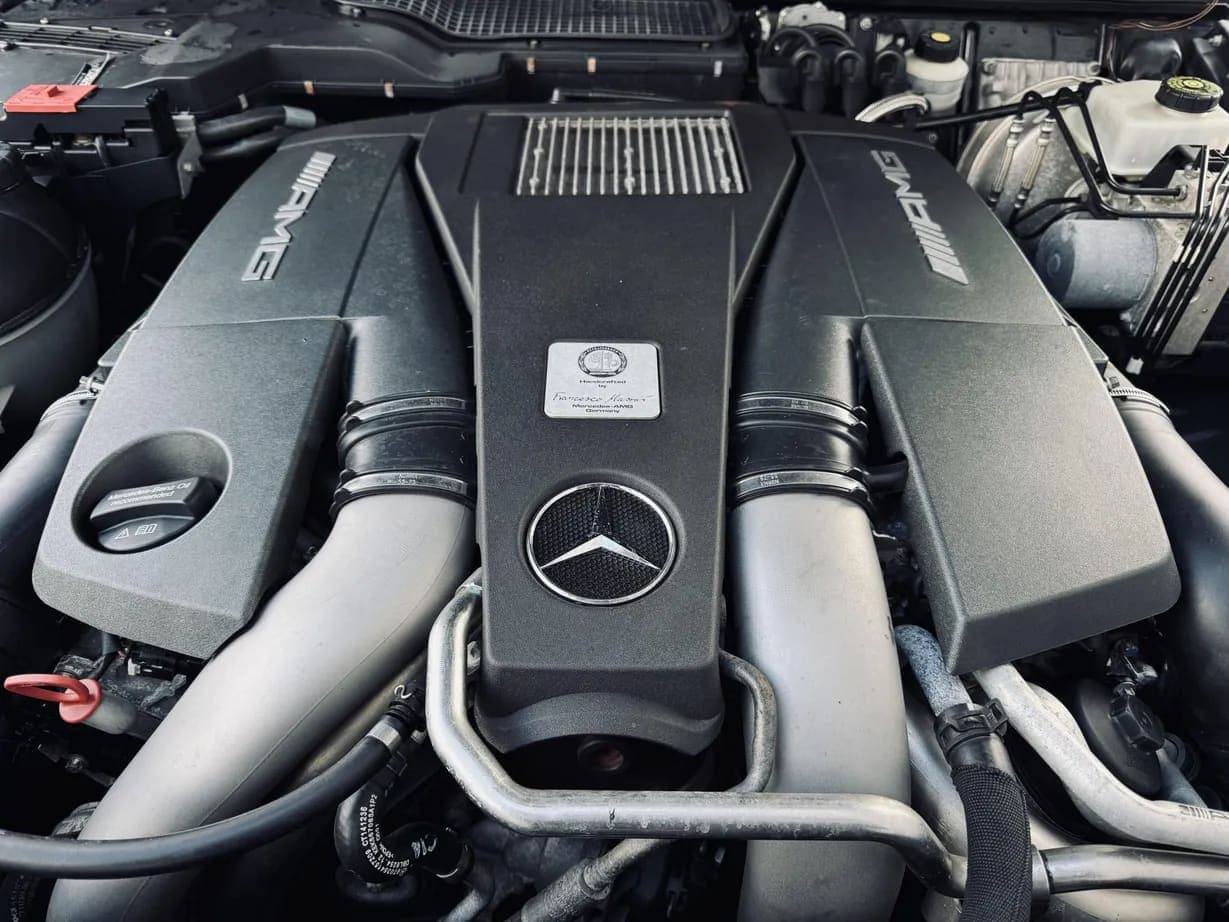 2015 Mercedes-Benz G63 AMG, view