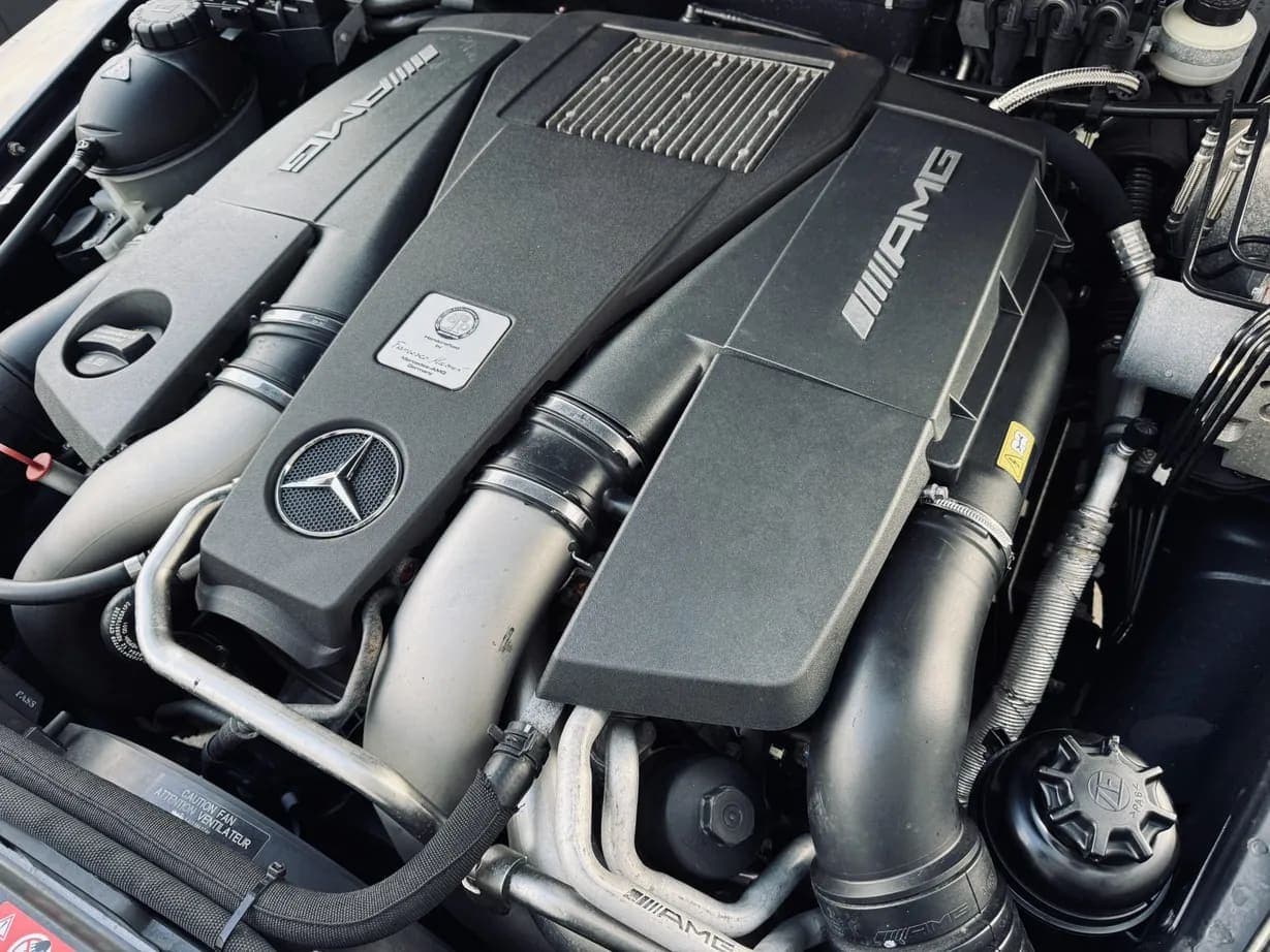 2015 Mercedes-Benz G63 AMG, view