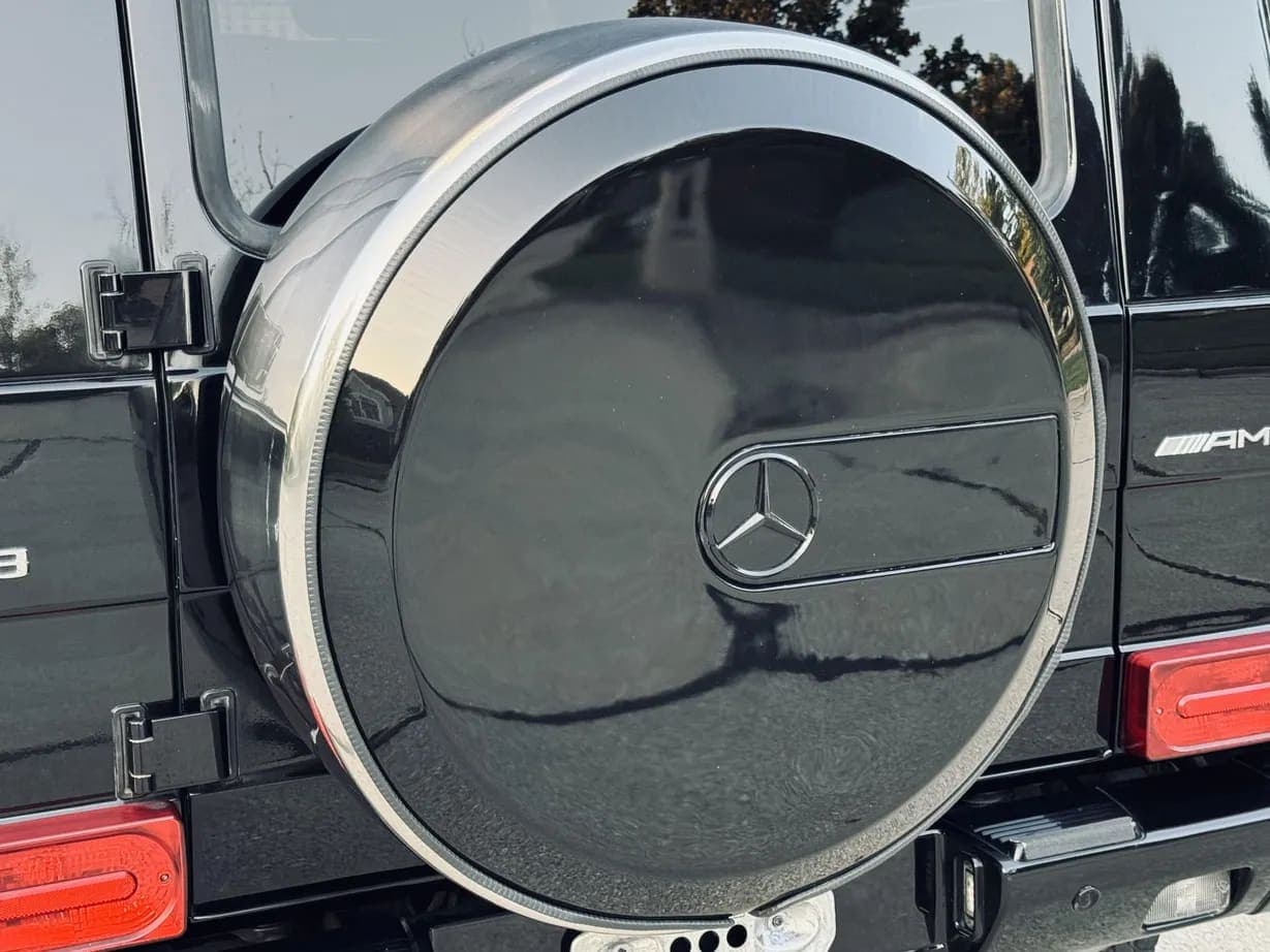 2015 Mercedes-Benz G63 AMG, view
