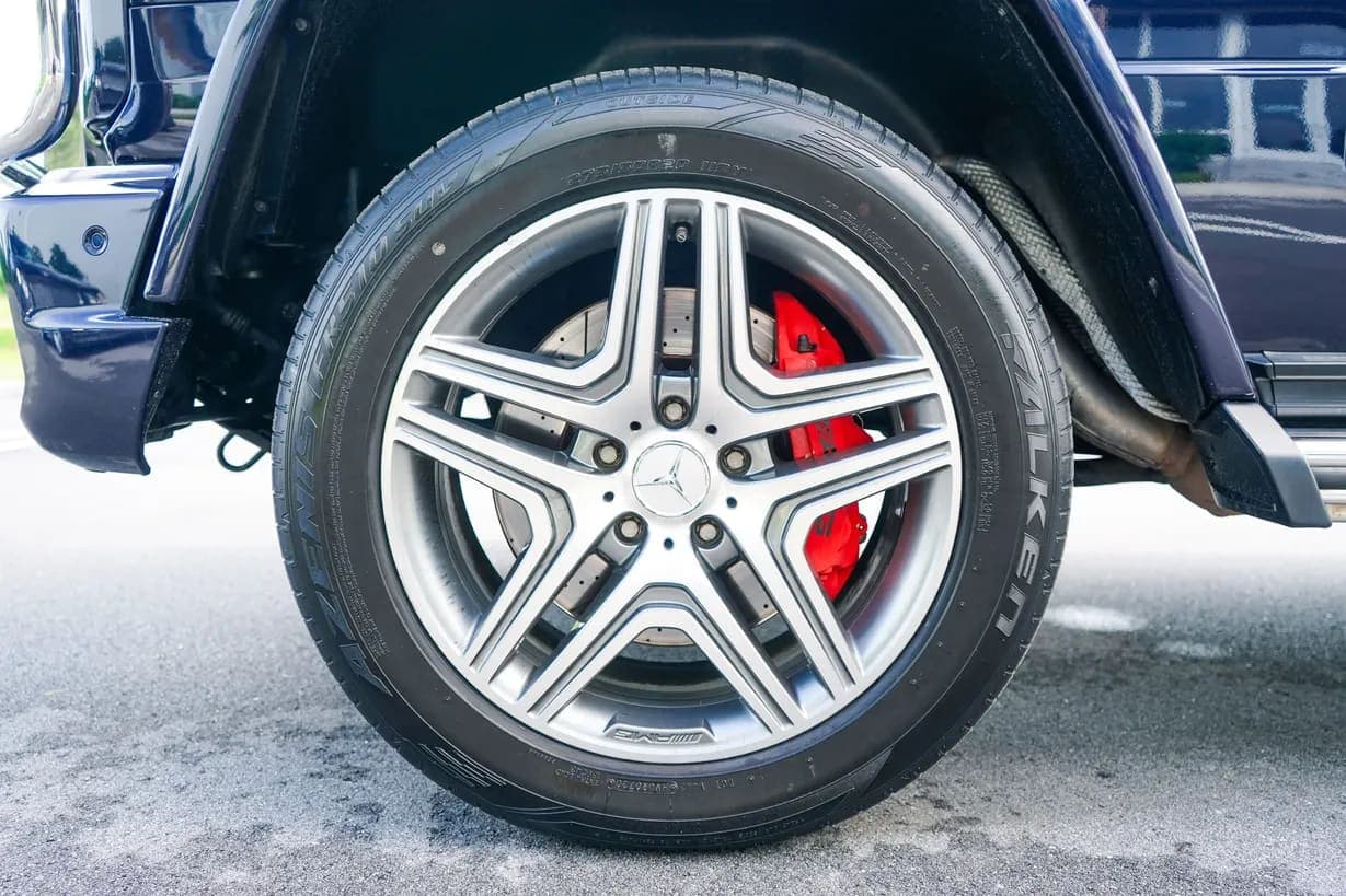 2014 Mercedes-Benz G63 AMG, view