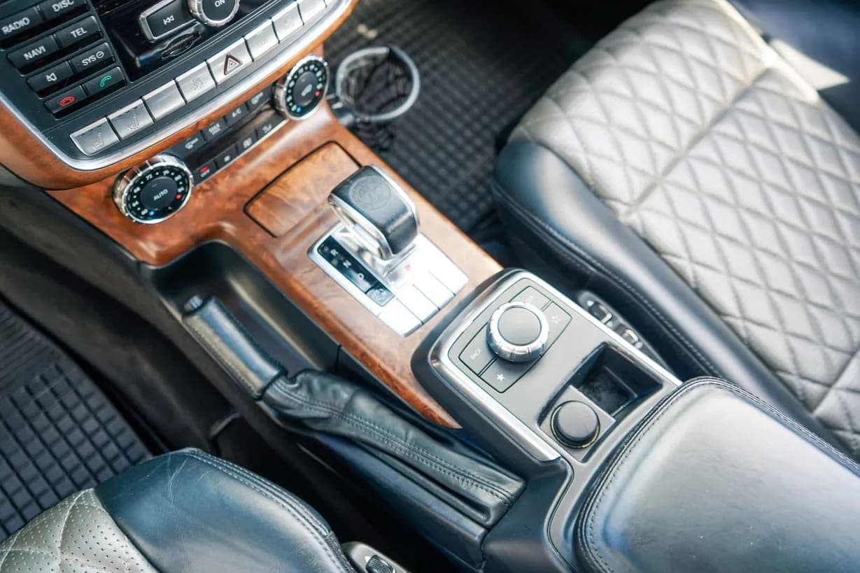 2014 Mercedes-Benz G63 AMG, view
