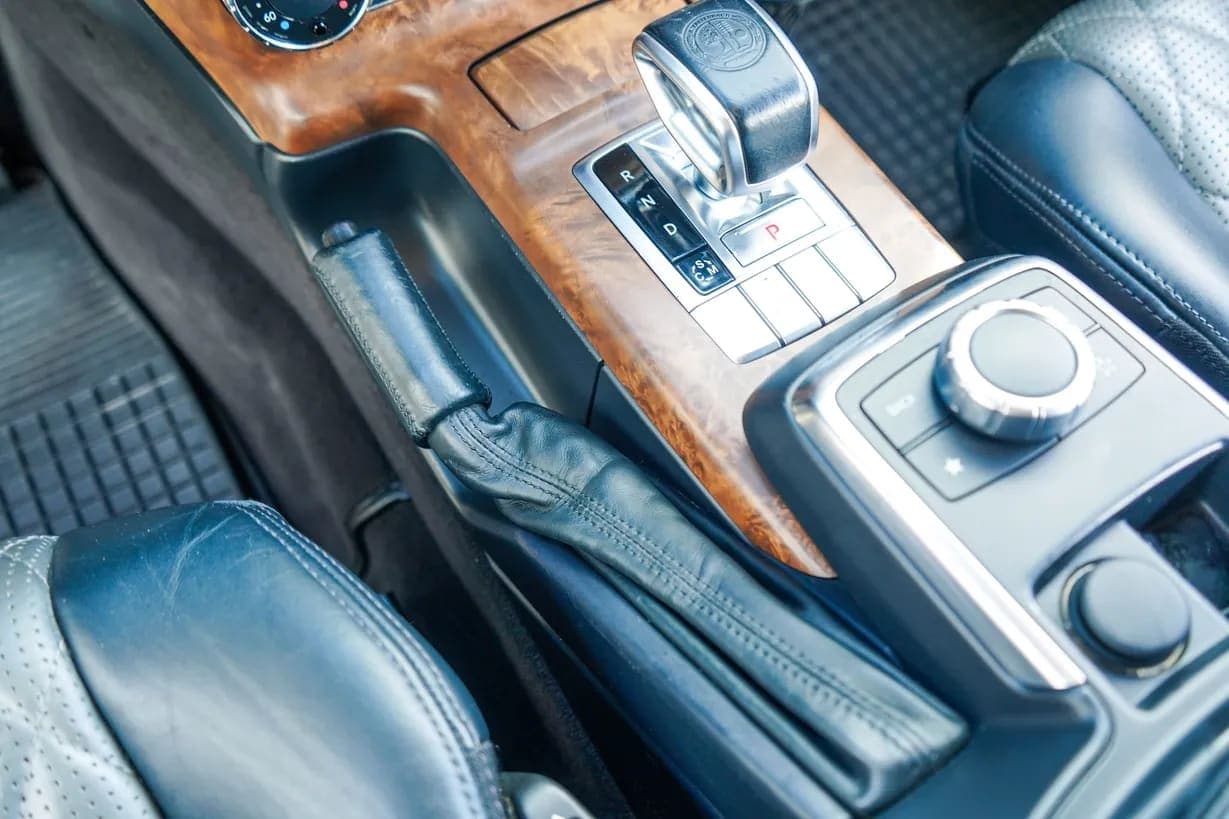 2014 Mercedes-Benz G63 AMG, view