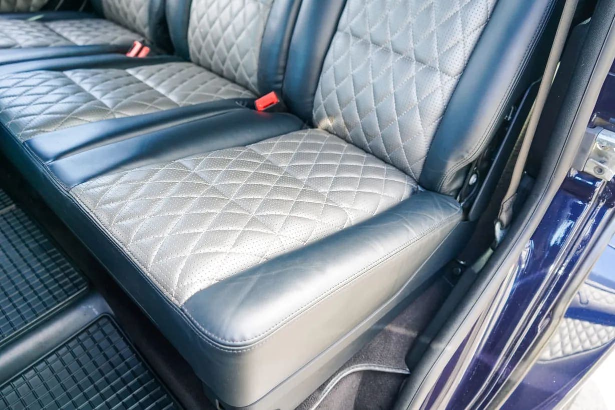 2014 Mercedes-Benz G63 AMG, view