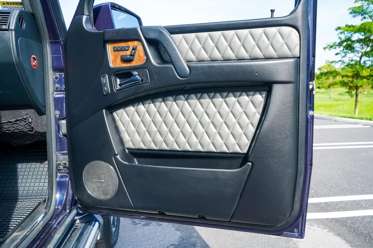 2014 Mercedes-Benz G63 AMG, view
