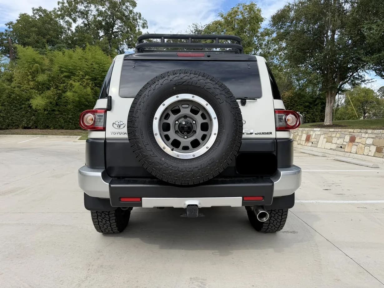 2014 Toyota FJ Cruiser, view