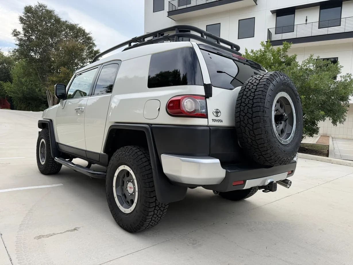2014 Toyota FJ Cruiser, view