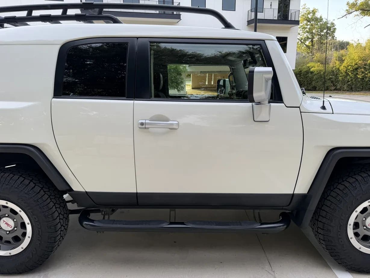 2014 Toyota FJ Cruiser, view