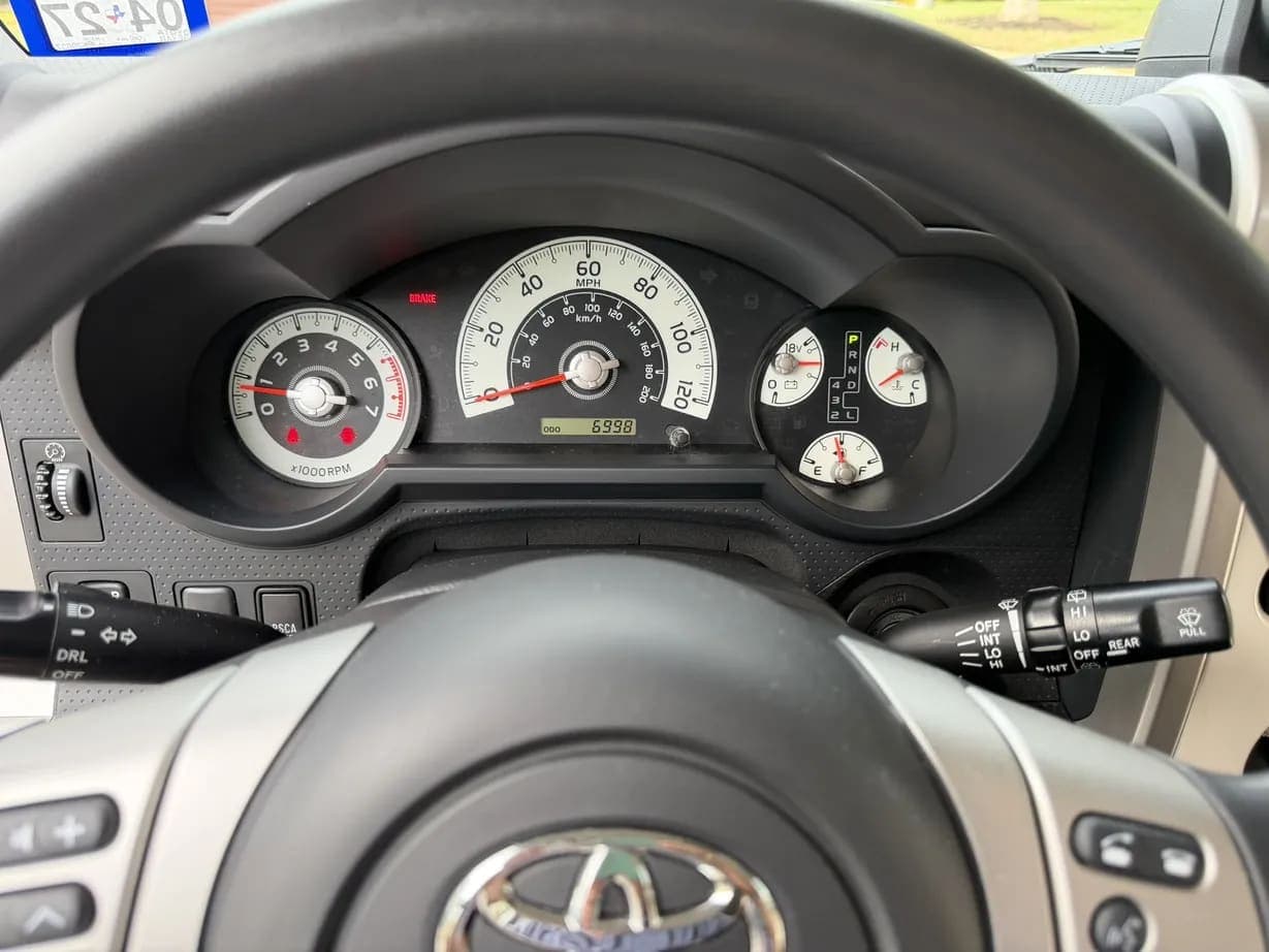 2014 Toyota FJ Cruiser, view