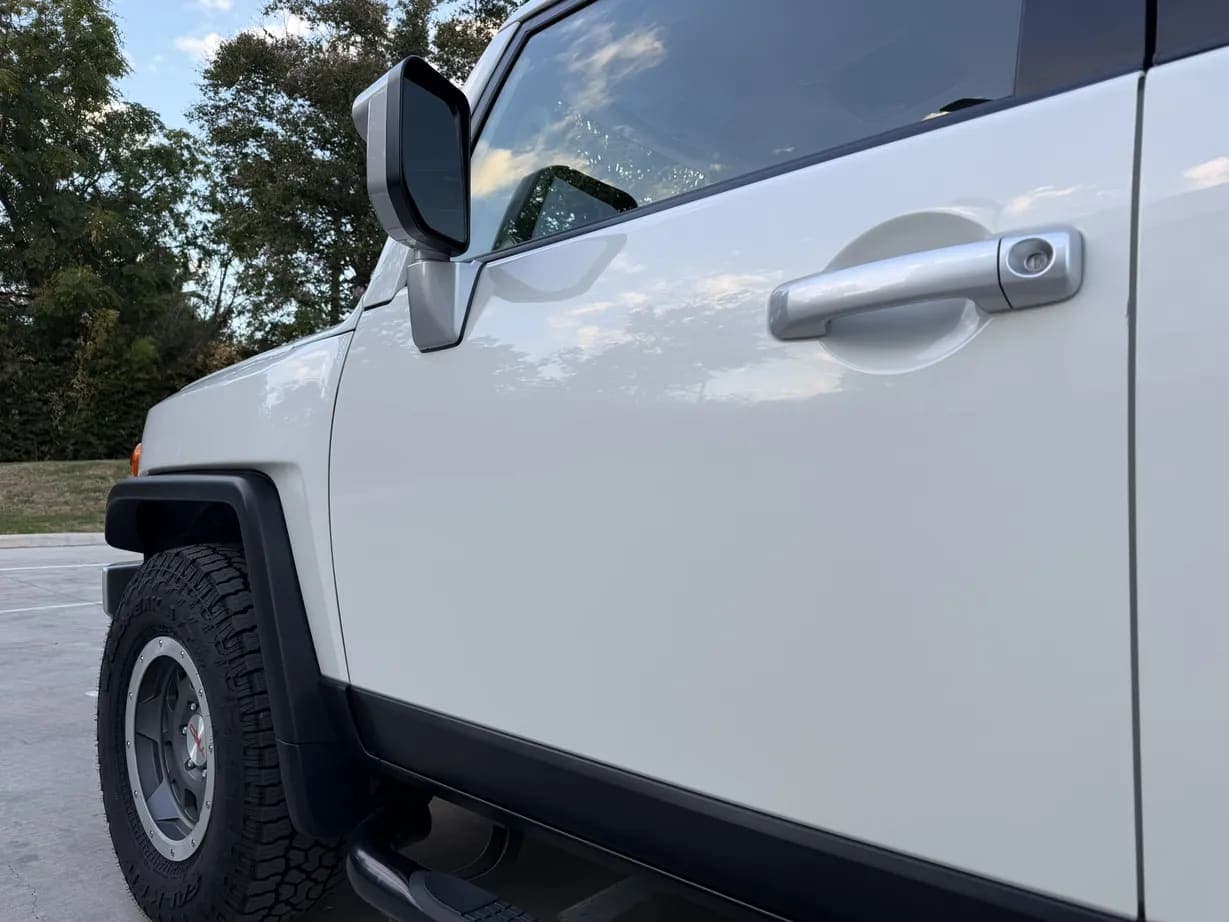 2014 Toyota FJ Cruiser, view