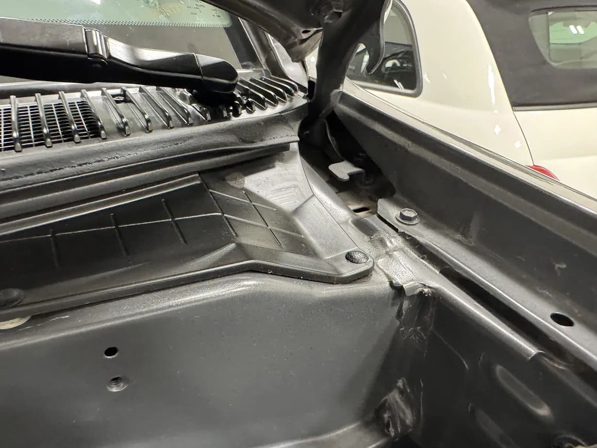 2005 Toyota Sequoia, view