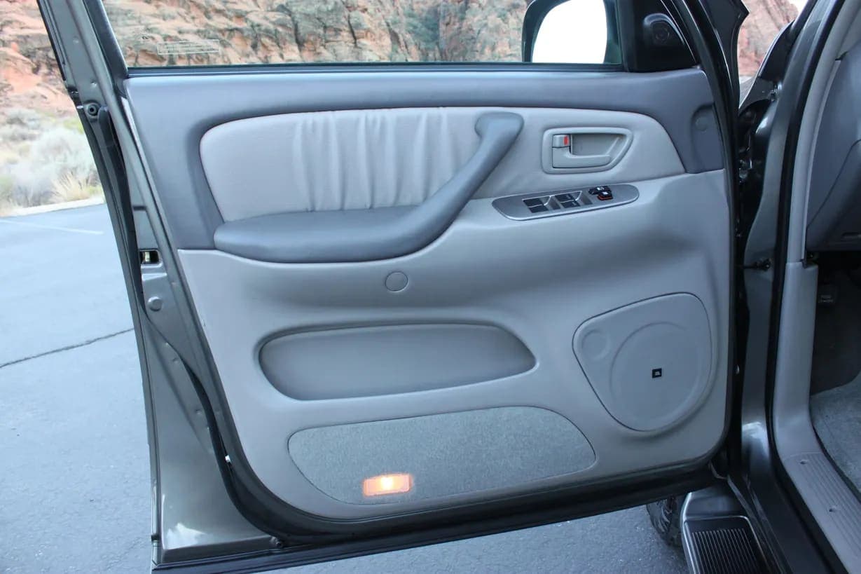 2005 Toyota Sequoia, view