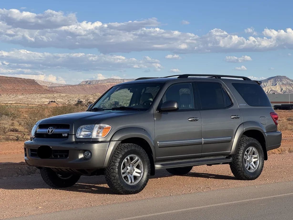 2005 Toyota Sequoia, view