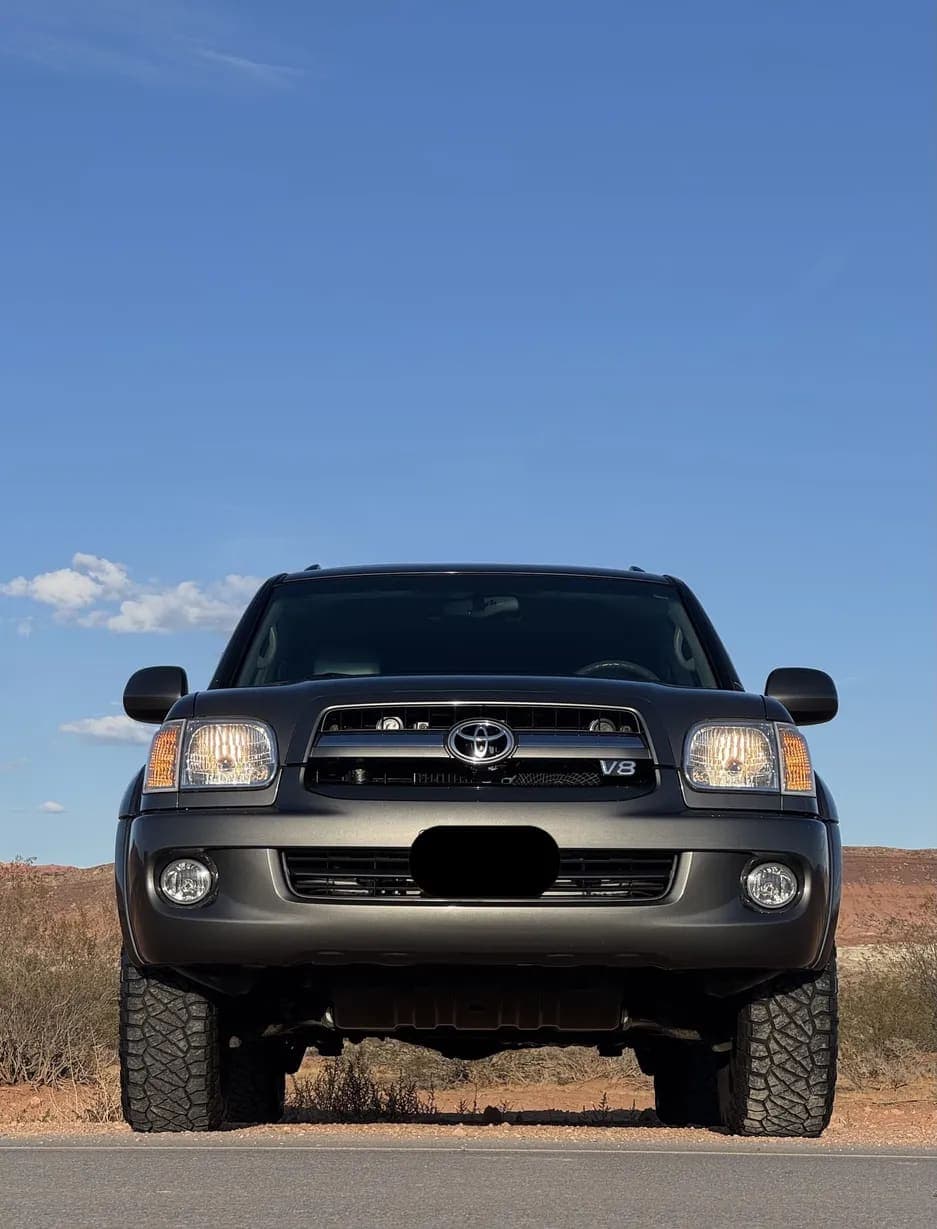 2005 Toyota Sequoia, view