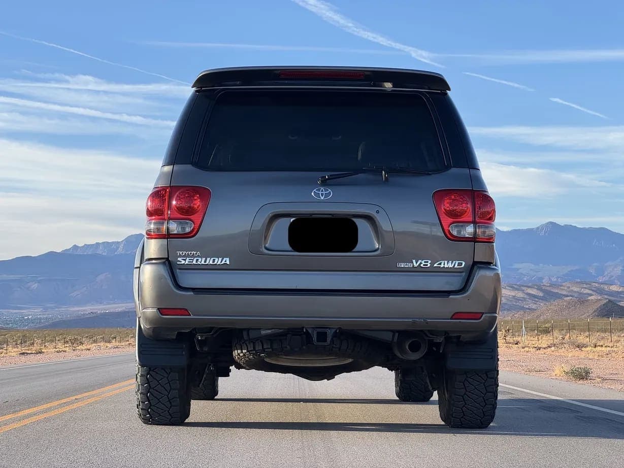 2005 Toyota Sequoia, view