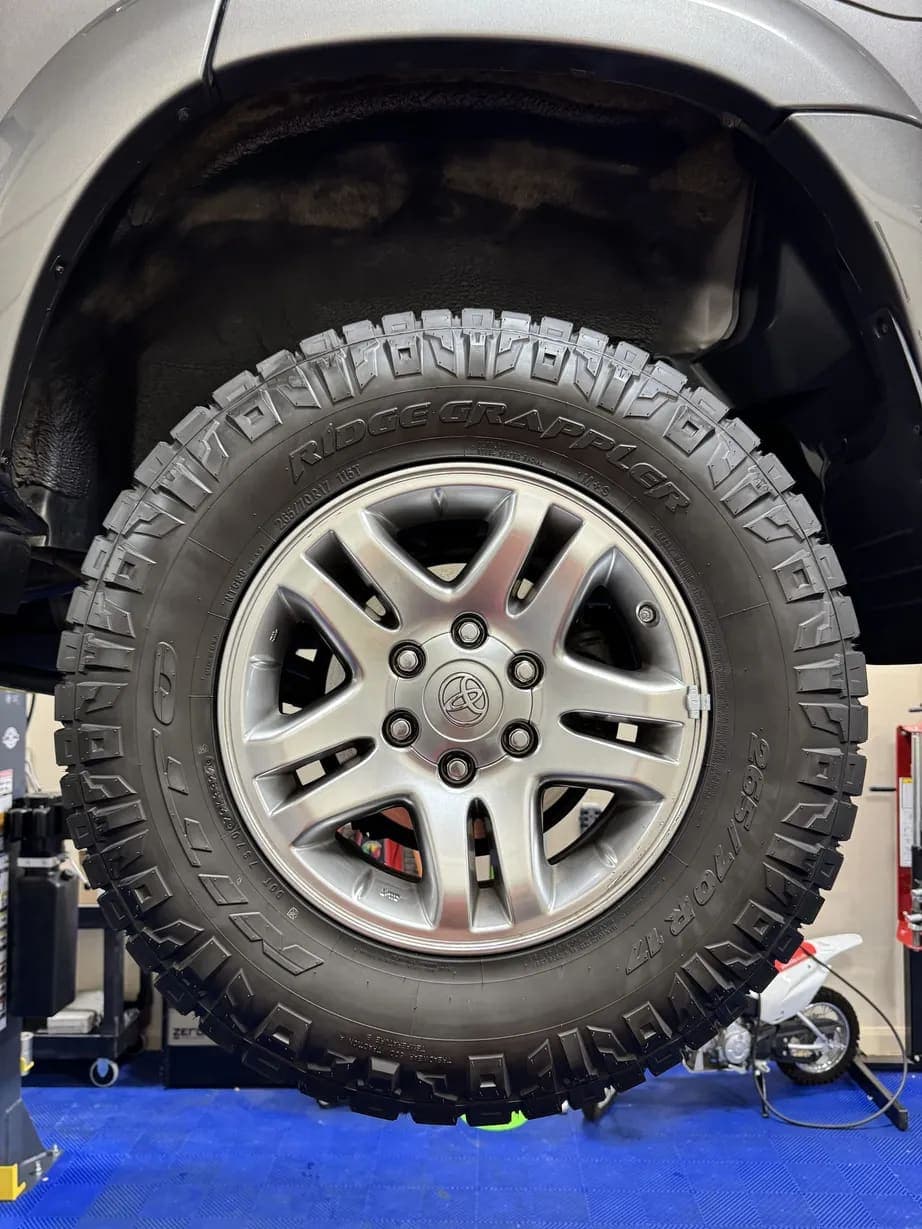 2005 Toyota Sequoia, view