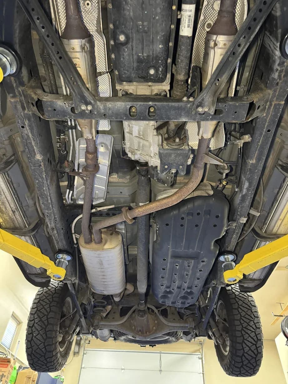 2005 Toyota Sequoia, view