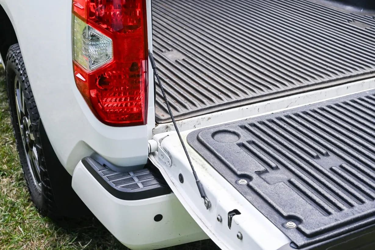 2018 Toyota Tundra, view