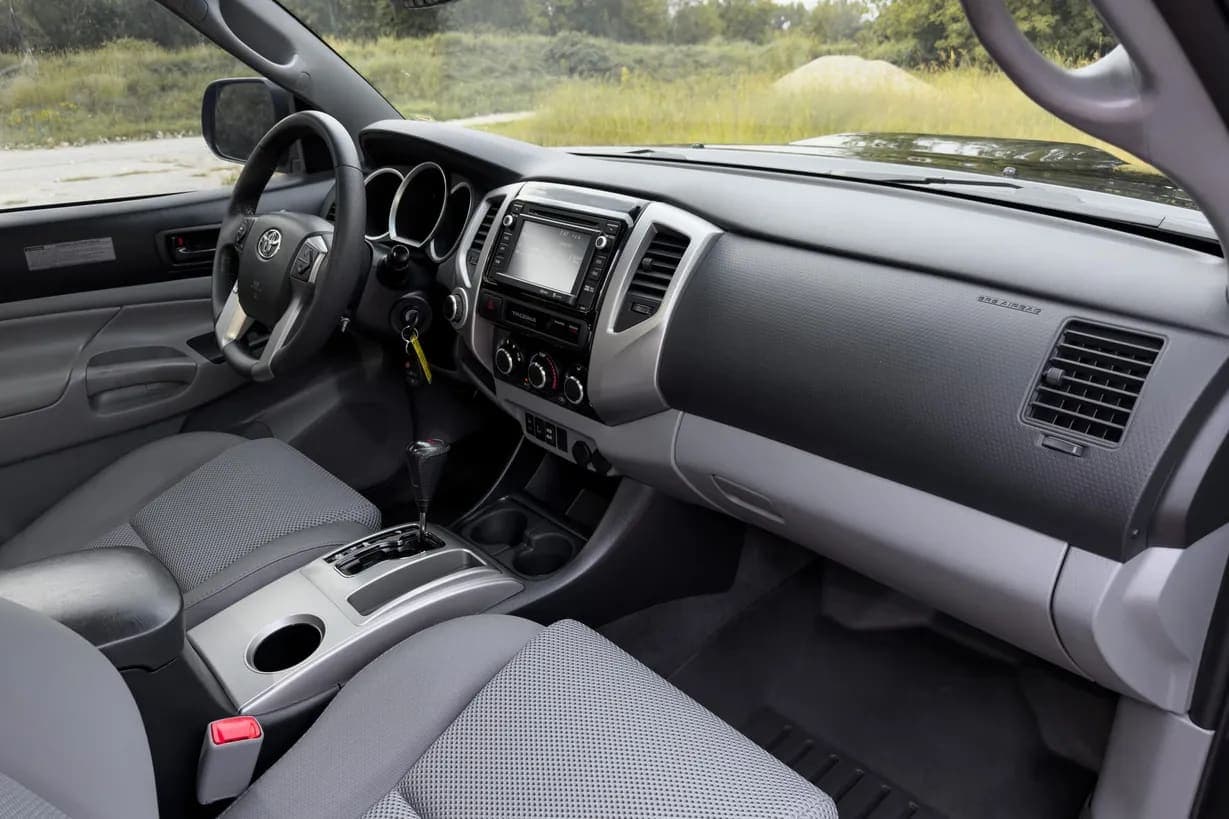 2015 Toyota Tacoma, view